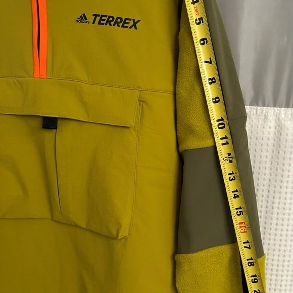 Adidas Terrex UTL HZ TOP- Cordura pullover Fleece. Size SMALL- NWT- UNISEX - Picture 2 of 10